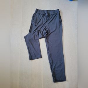 Badgley Mischka pants